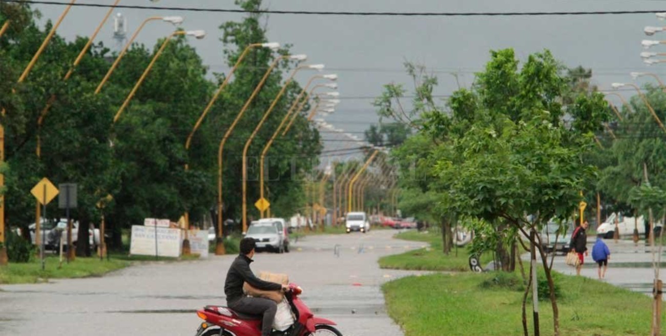Suspenden las clases del turno tarde y noche en Santa Fe y otras localidades afectadas por el temporal