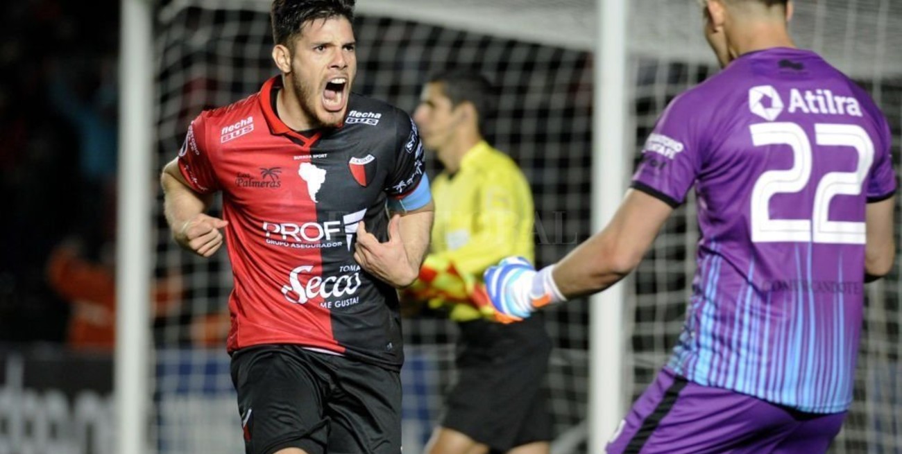 Ortiz: "Tenemos que respaldar a Domínguez adentro de la cancha"