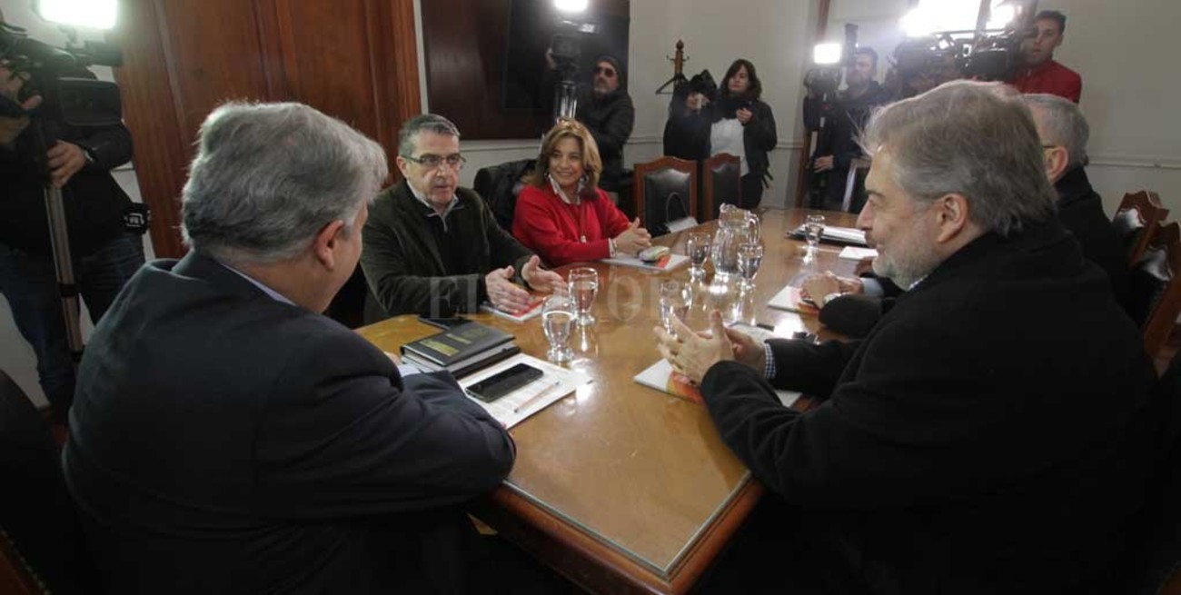 Comenzó formalmente la transición provincial