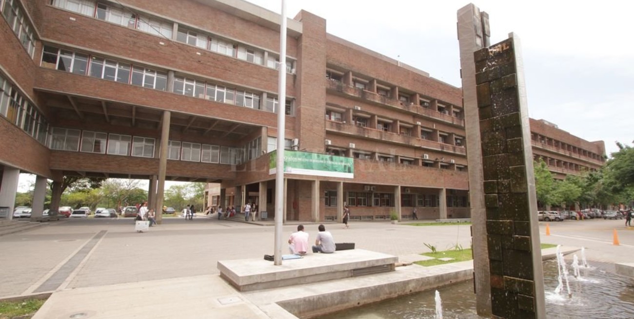 Sin clases en las universidades 