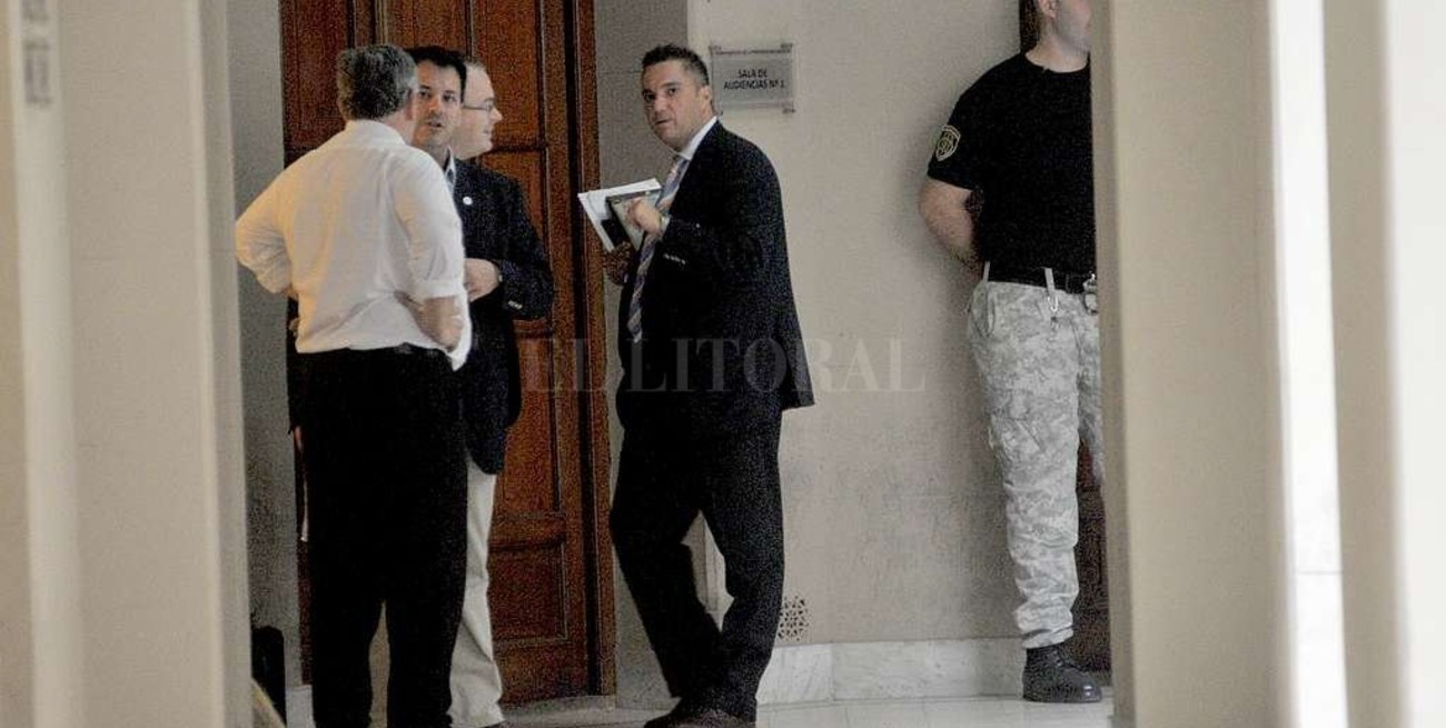 Postergan el tratamiento de la preventiva para cuatro policías