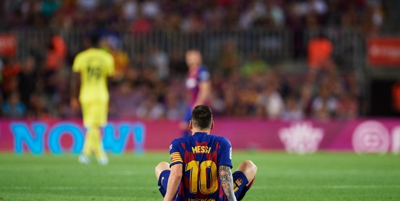 Lionel Messi se retiró lesionado en la victoria de Barcelona sobre Villarreal