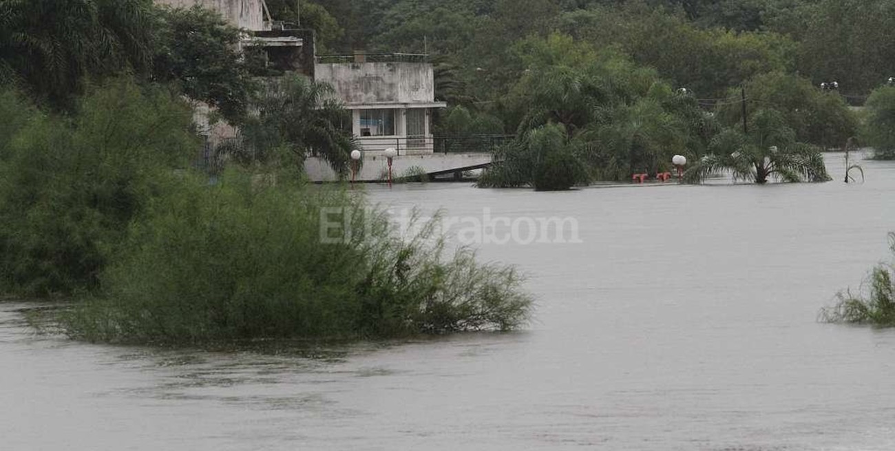 Modelos para el pronóstico de las crecidas del río Salado