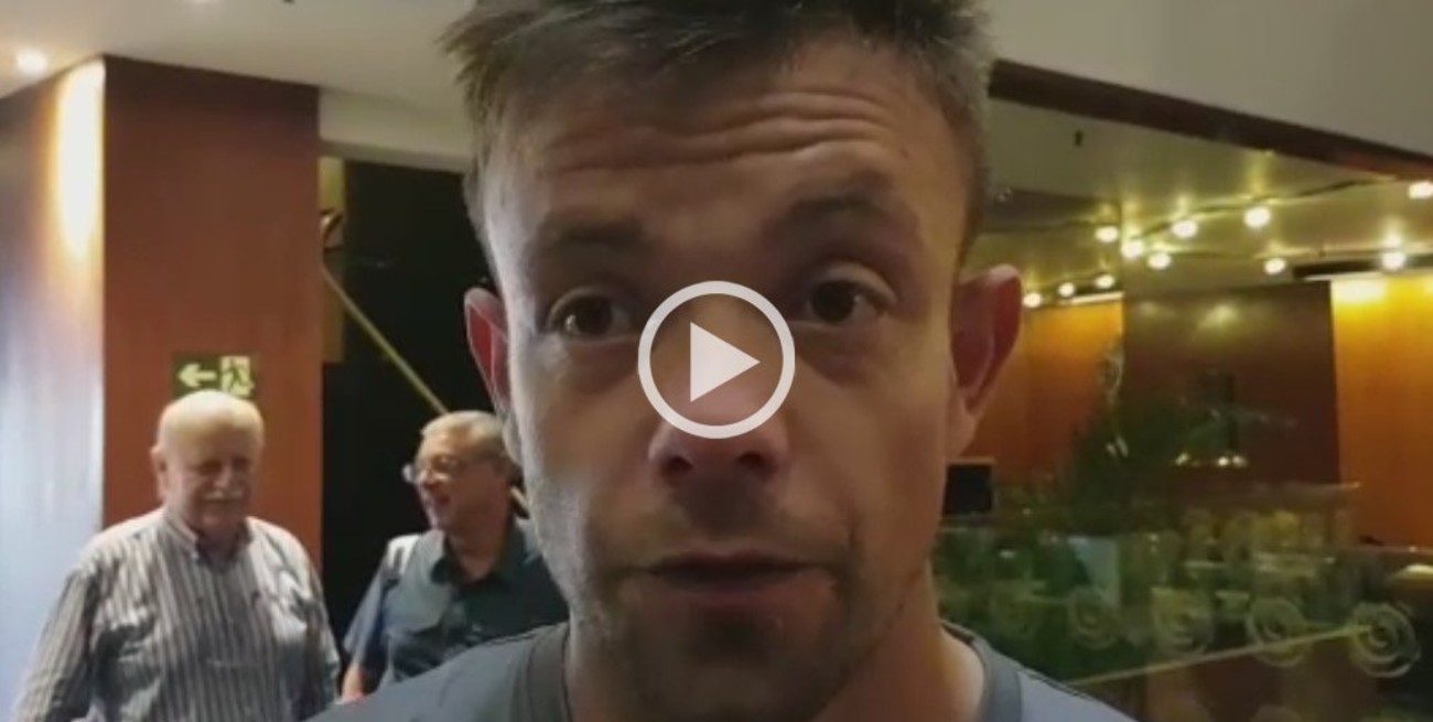 Burián: "Hay que dejar el alma en la cancha"