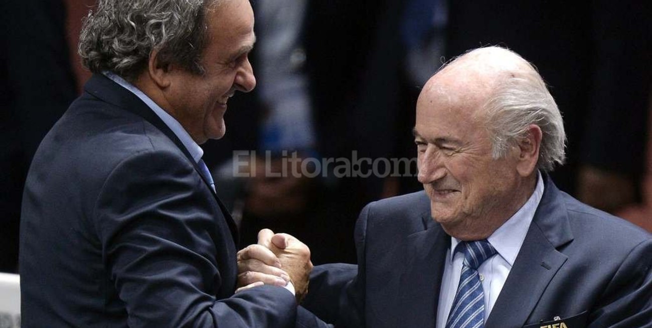 Platini cobraba de la Fifa desde 1998