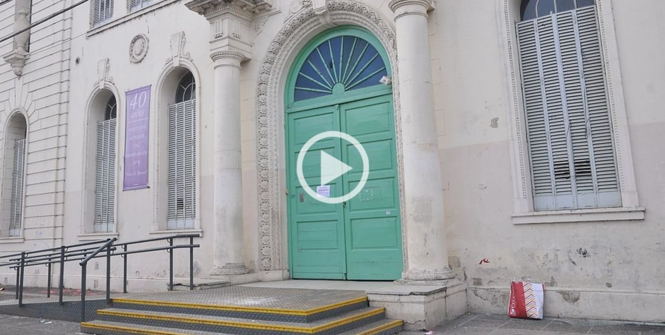 Se acumulan las amenazas de bomba a la escuela Almirante Brown