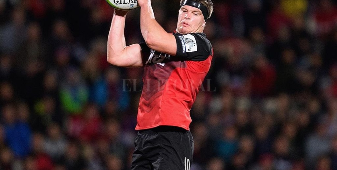 Dos bajas en Crusaders para jugar la final ante Jaguares