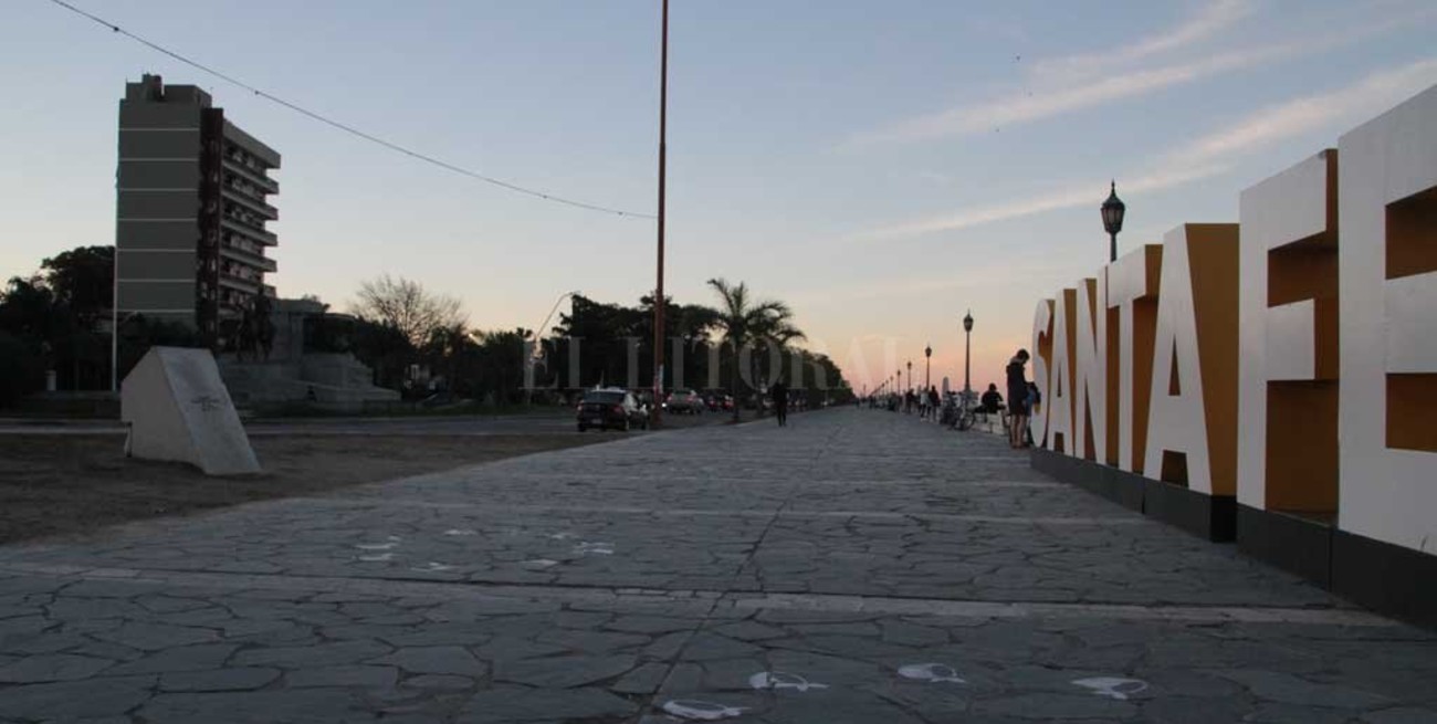 Domingo caluroso en Santa Fe...¿Llegan las lluvias?