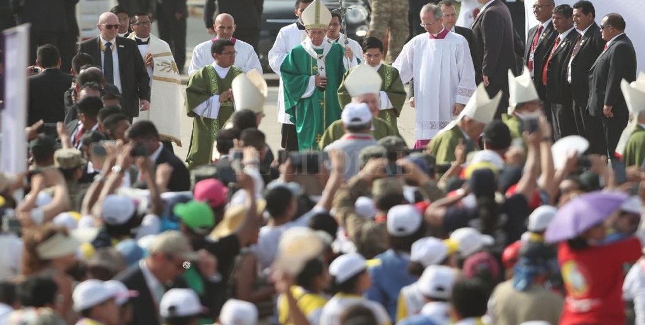 Francisco se despidió de Sudamérica ante más de un millón de personas 