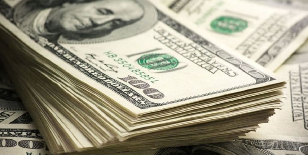 Dólar hoy: en el comienzo de la semana la moneda cerró estable en  $ 46,13