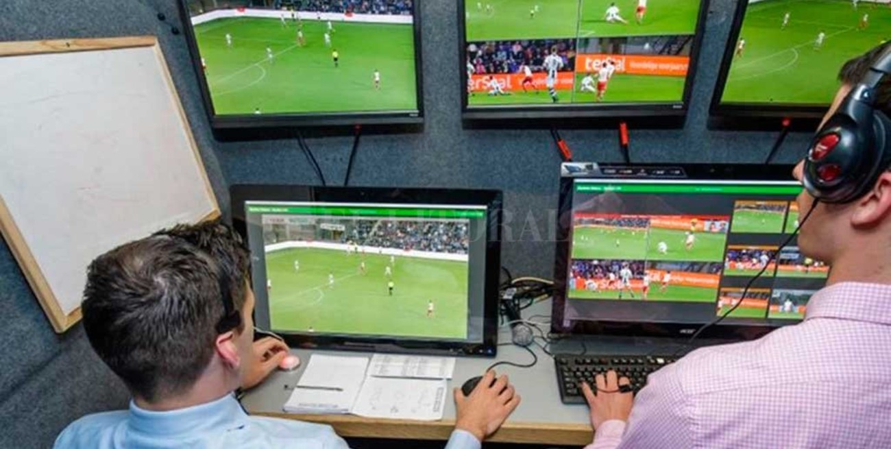 FIFA quiere incorporar el VAR en el Mundial de Rusia 2018