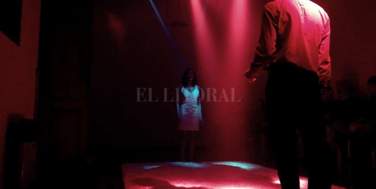 "El arbolito rojo (La vida civil de los actores)"