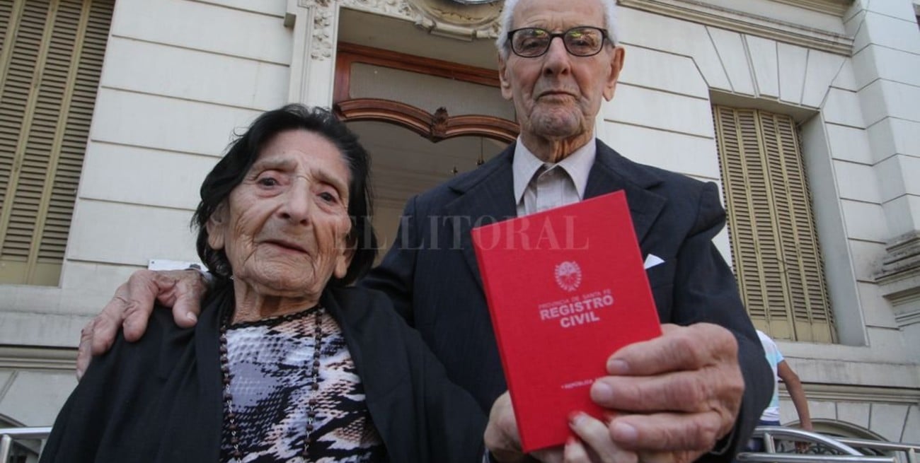 Se casaron a los 93,  tras 68 años juntos