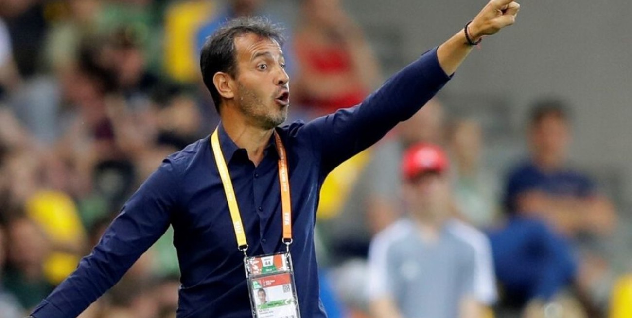 Batista destacó la necesidad de que los clubes cedan a sus jugadores