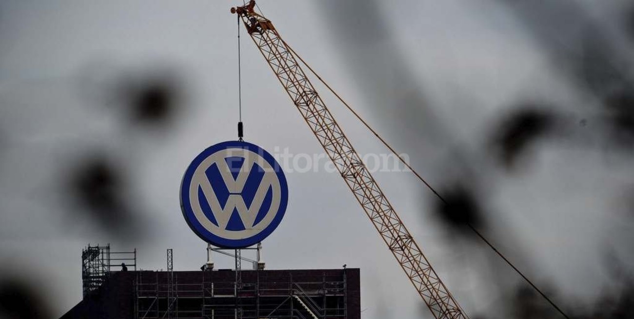 Volkswagen admite nuevas irregularidades, ahora en las emisiones de CO2 