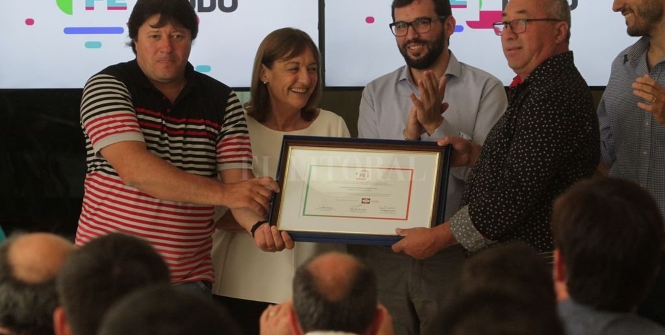 Reconocimiento a cinco cooperativas recuperadas por sus trabajadores