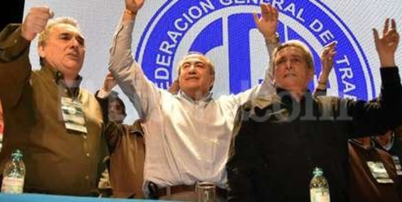 La CGT quedó reunificada y eligió un triunvirato para su conducción