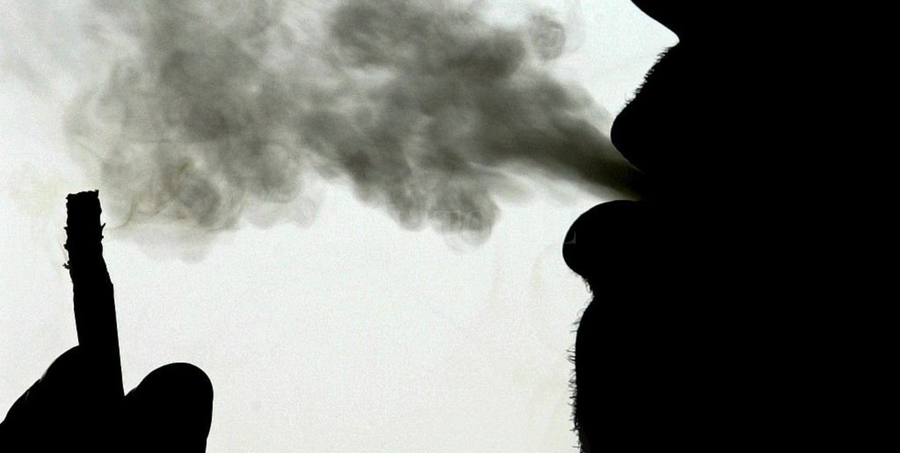 Los fumadores tienen 5 veces más riesgo de quedar ciegos