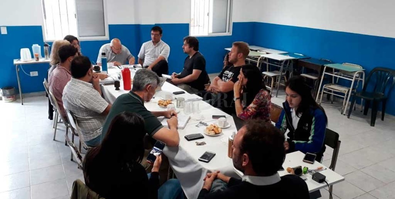 Reunión por seguridad en barrio Las Lomas