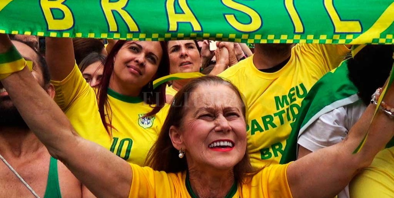 "Me fui del grupo": las elecciones en Brasil rompen lazos familiares 