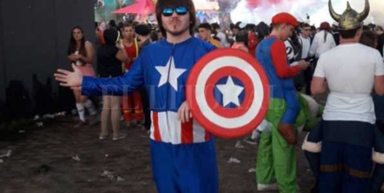 Mirá las mejores imágenes de la Fiesta de Disfraces de Paraná