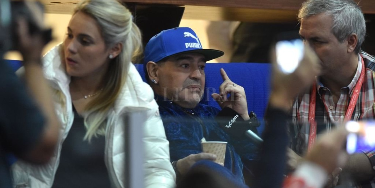 Maradona discutió con su mujer en Madrid y tuvo que intervenir la policía 