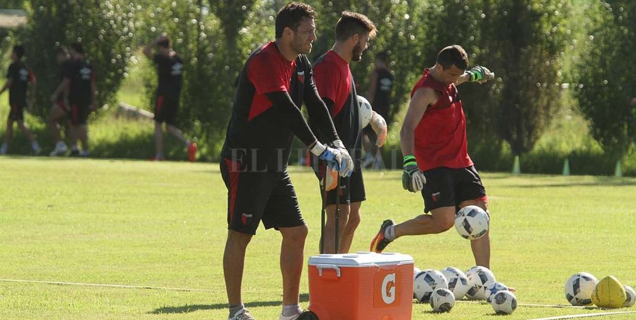 Colón: la ropa será suiza con capitales de Qatar