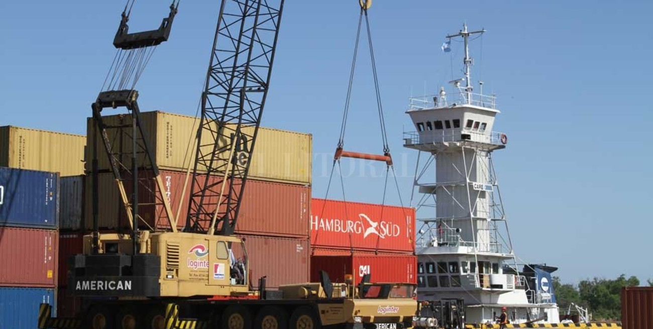 Se presentó una propuesta para operar contenedores en el puerto 