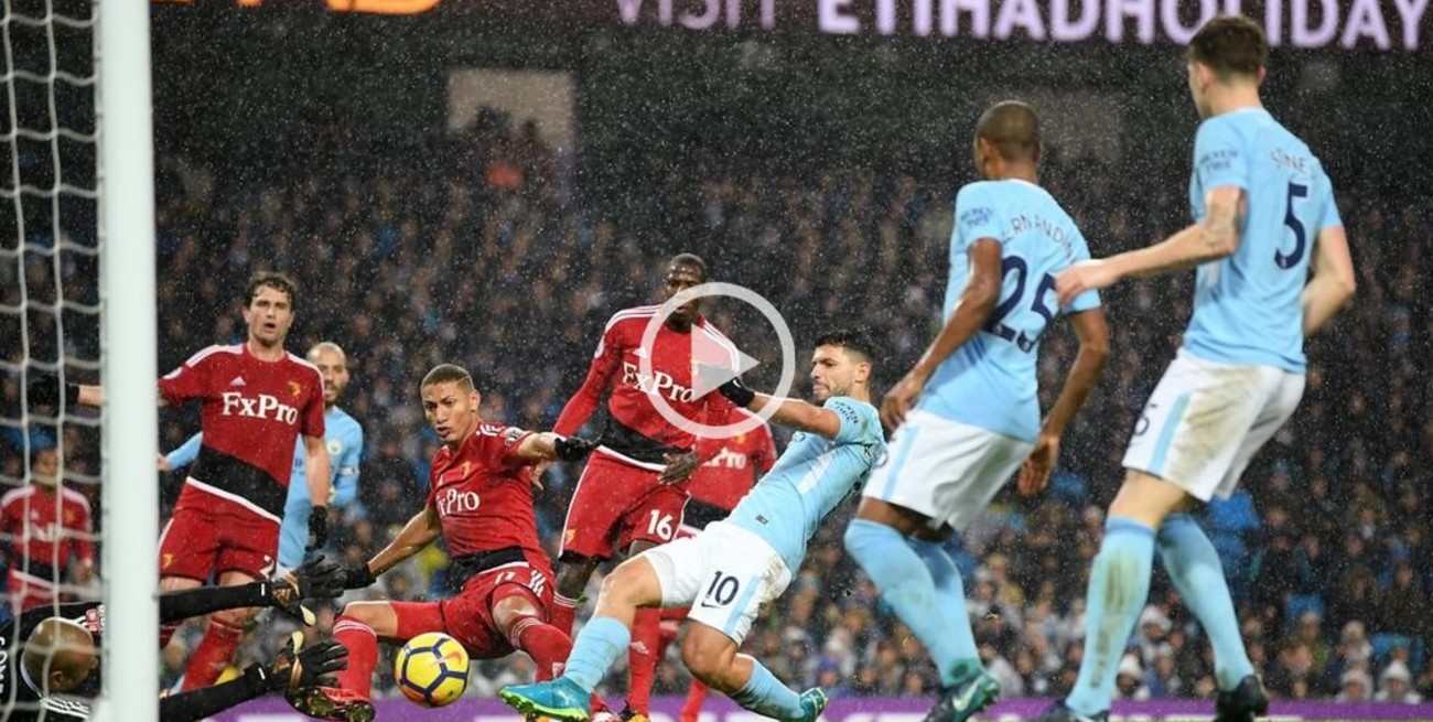 Agüero y el "Papu" Gómez marcaron en la jornada futbolera