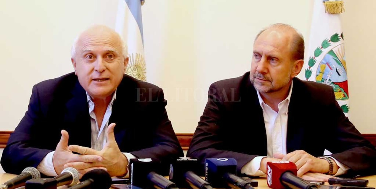 El sector de Perotti insiste con el traspaso en la explanada de Casa de Gobierno