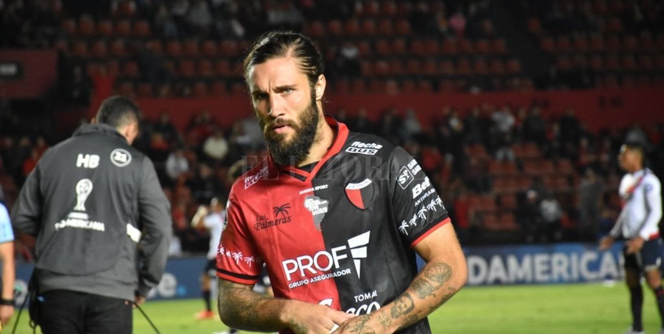 Franco Zuculini anunció que se va de Colón