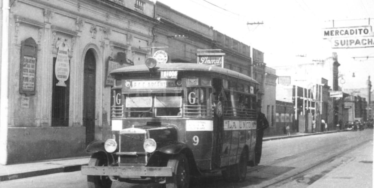 De monedas y "picaboletos": cómo era viajar en colectivo hace 70 años
