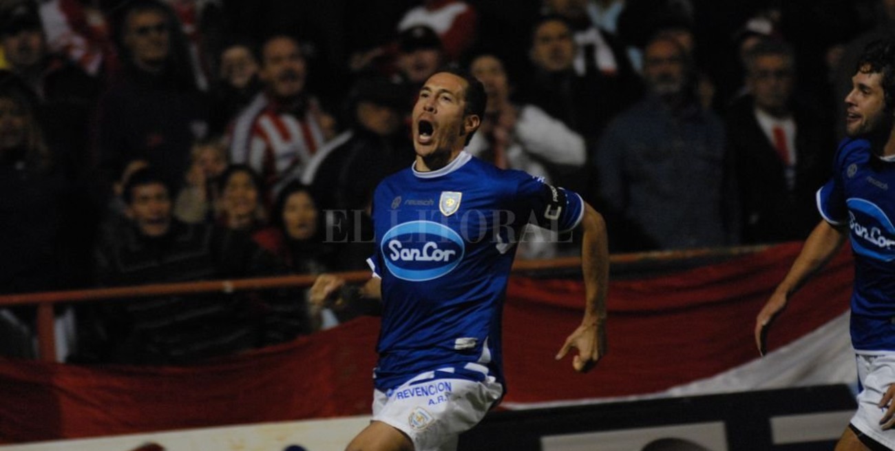 Lucas Bovaglio es nuevo entrenador de Atlético de Rafaela