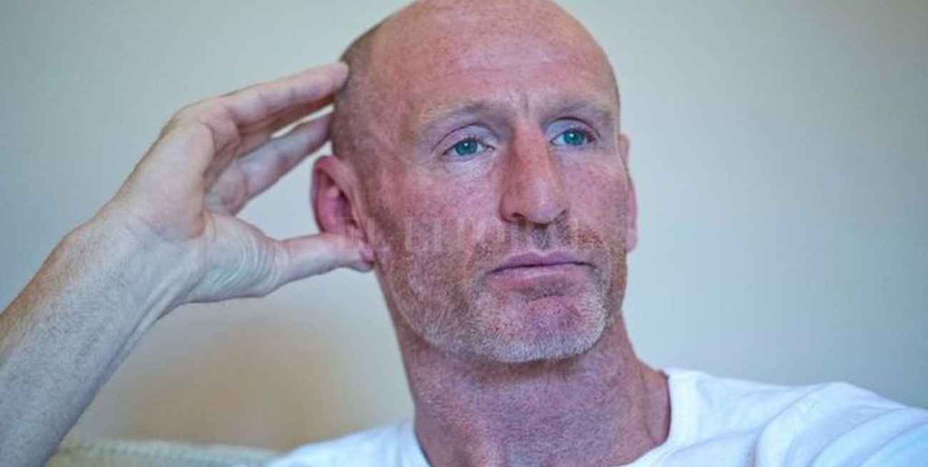 El exrugbier galés Gareth Thomas informó que es portador de VIH