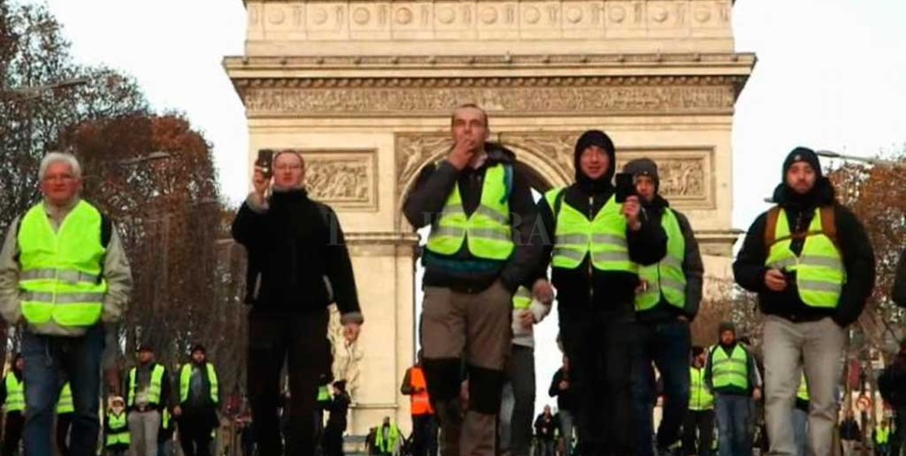 Quinto sábado consecutivo de protestas encabezas por chalecos amarillos en Francia