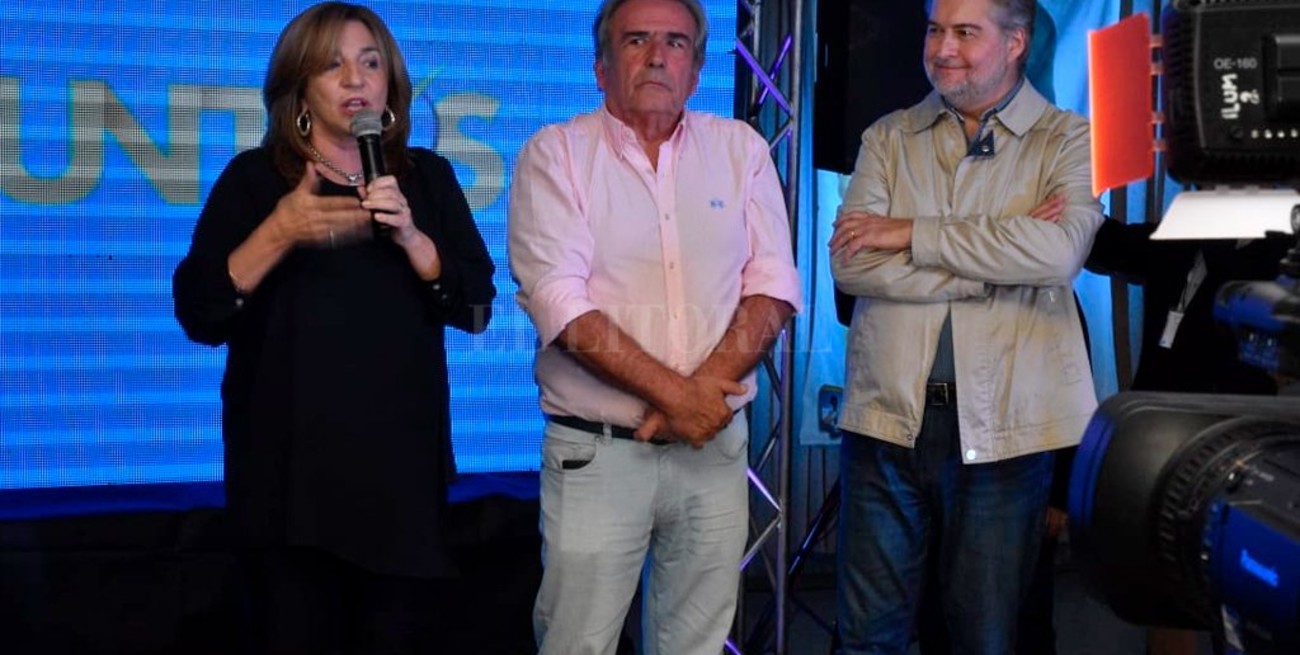 Primera foto "de unidad" en el Partido Justicialista