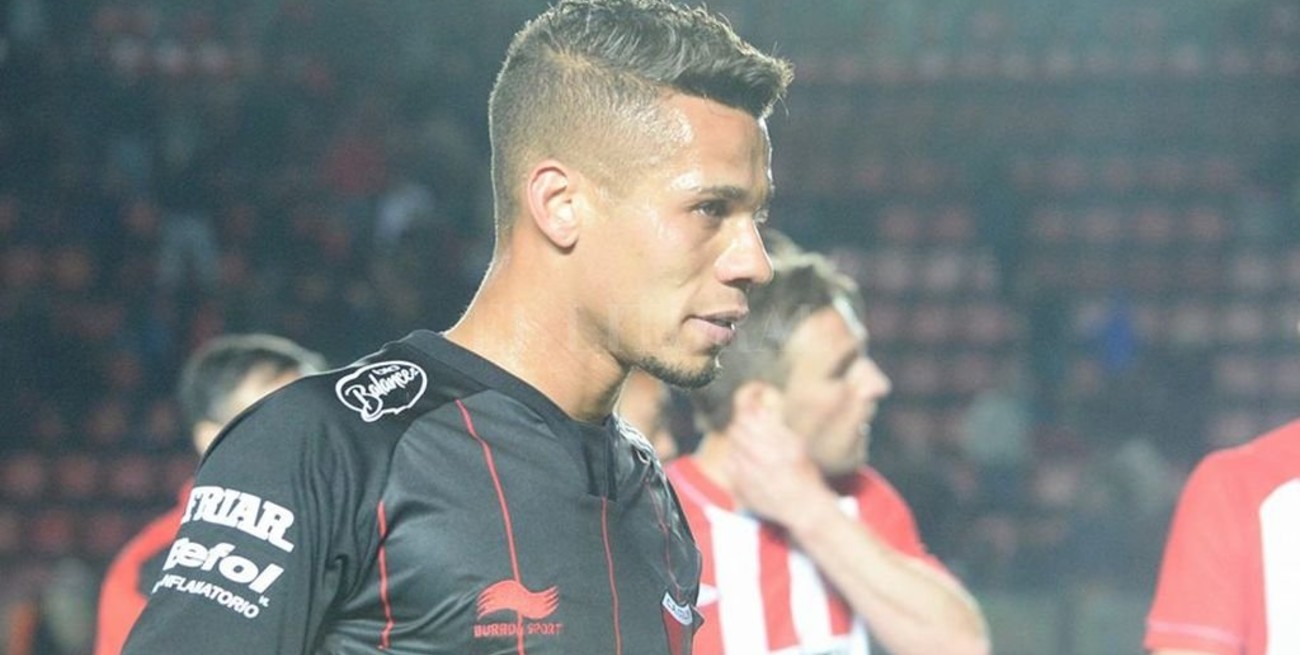 Facundo Silva sufrió un esguince moderado en su rodilla izquierda