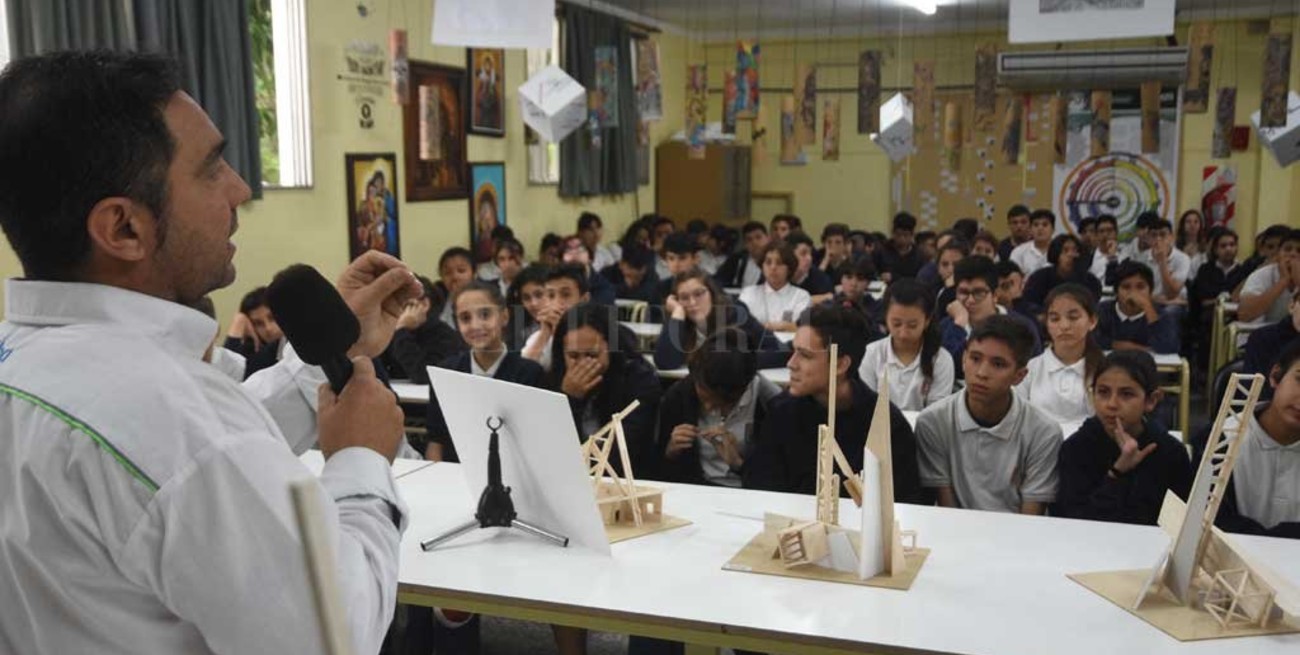 Alberto, el barrendero de Cliba que ahora da charlas en escuelas