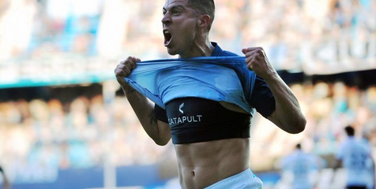 Jonatan Cristaldo, denunciado por violencia de género, fue licenciado por 5 días en Racing