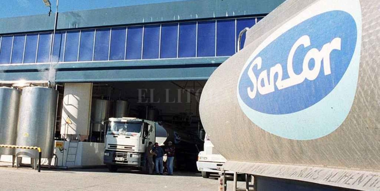 Adecoagro comprará dos plantas de SanCor 