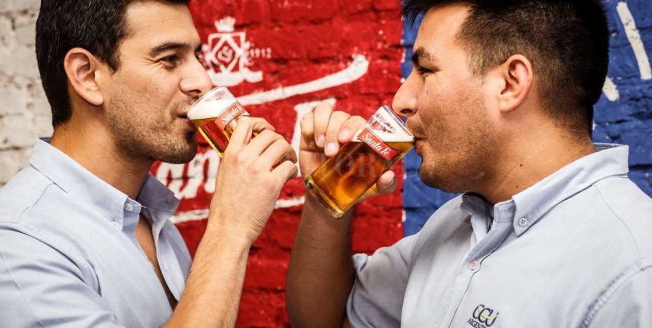 Cómo es el oficio de degustar cerveza en forma profesional