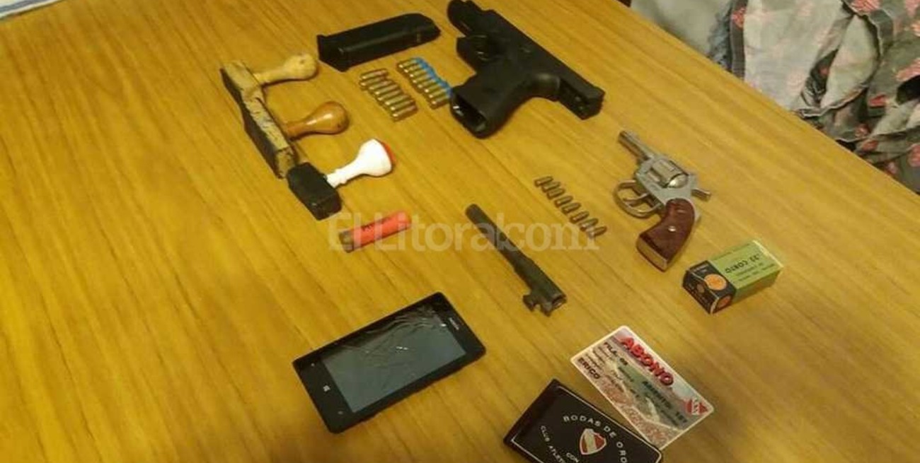 Barras de Independiente detenidos por narcotráfico 