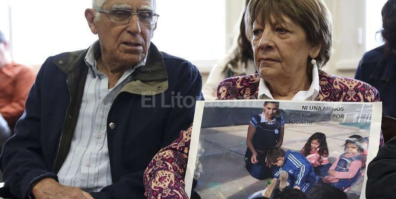 Perpetua para cuatro hombres y una "mae" umbanda por asesinar y descuartizar a una maestra