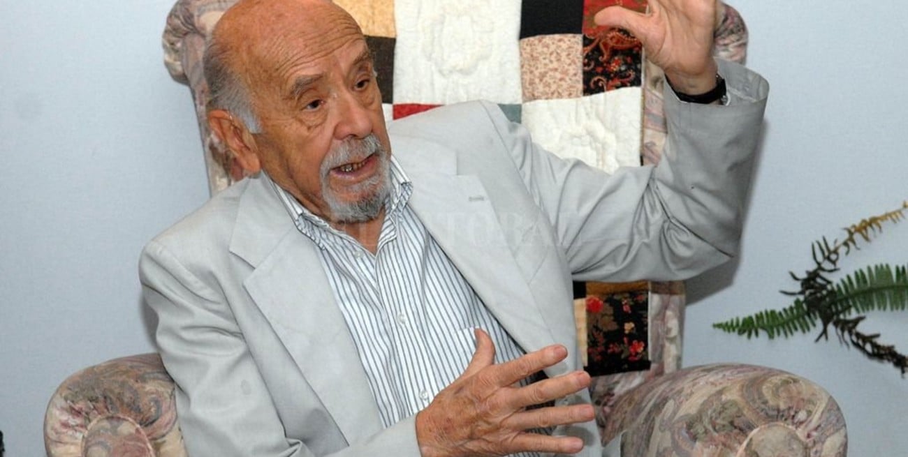 Despiden los restos del general Jorge Leal, jefe de la primera expedición al Polo Sur