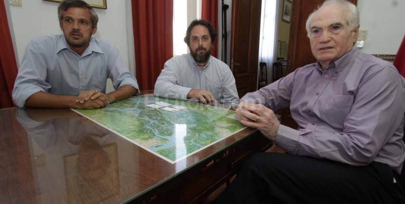 Puerto de Santa Fe y CaCESFe buscan restablecer el servicio de barcazas