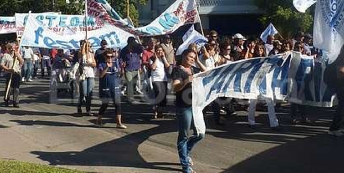 Festram ratificó el paro de 48 hs.