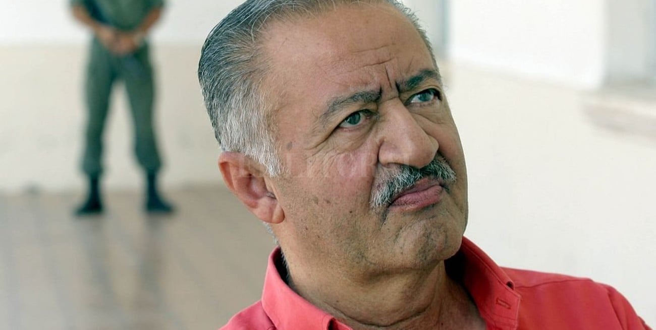 Con cuatro condenas a perpetua, le conceden a Musa Azar la prisión domiciliaria