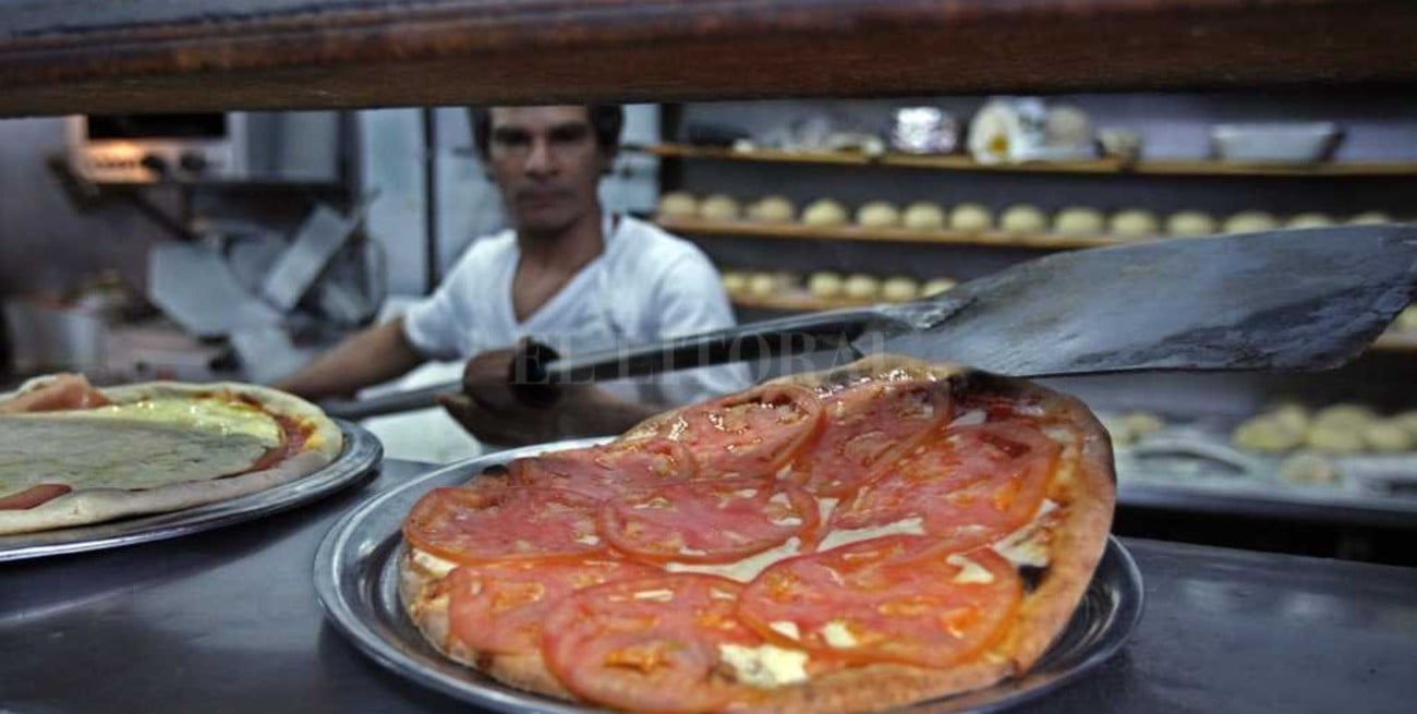 Se celebra "La Noche de las  Pizzas", con descuentos del 50% 
