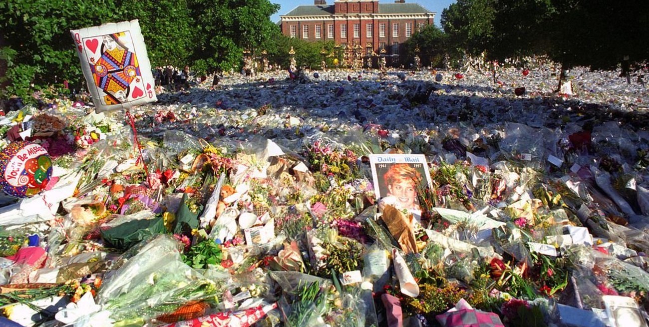 Veinte años sin Lady Dy, la "reina de corazones"