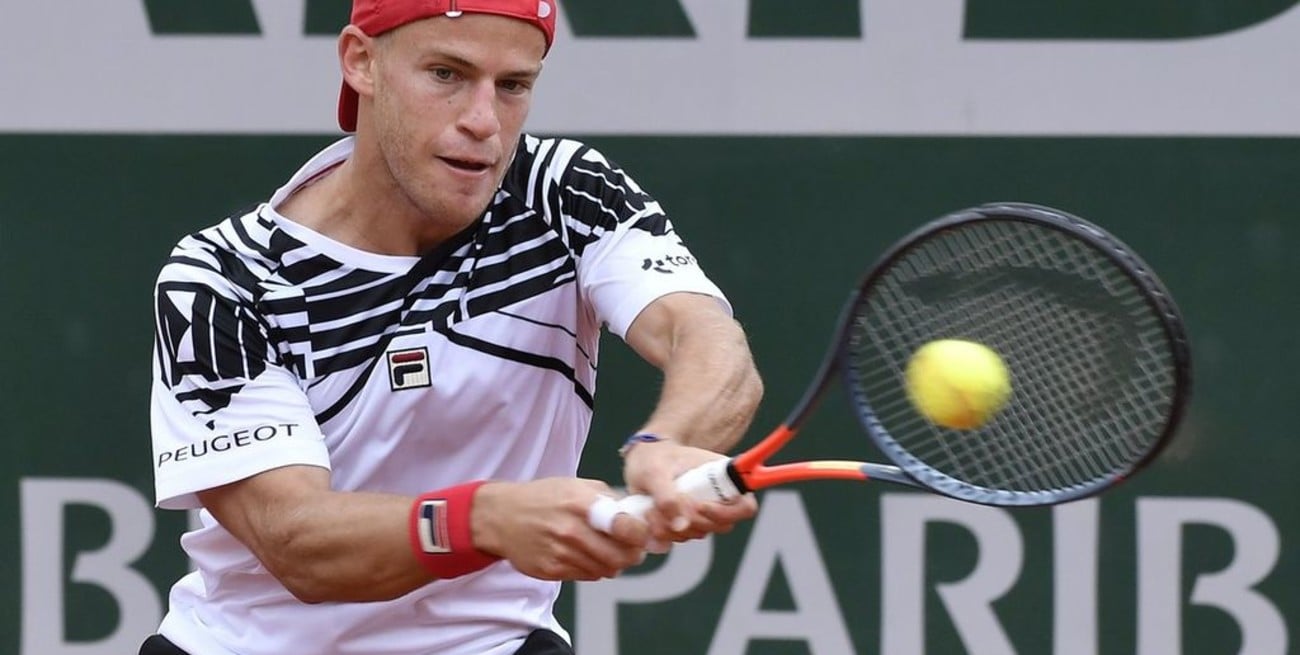 Schwartzman debutó en Roland Garros con un triunfo en cinco sets